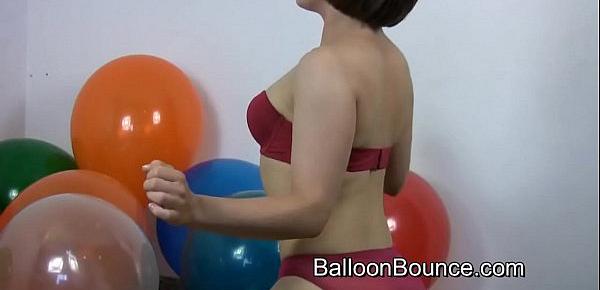  Balloon adele